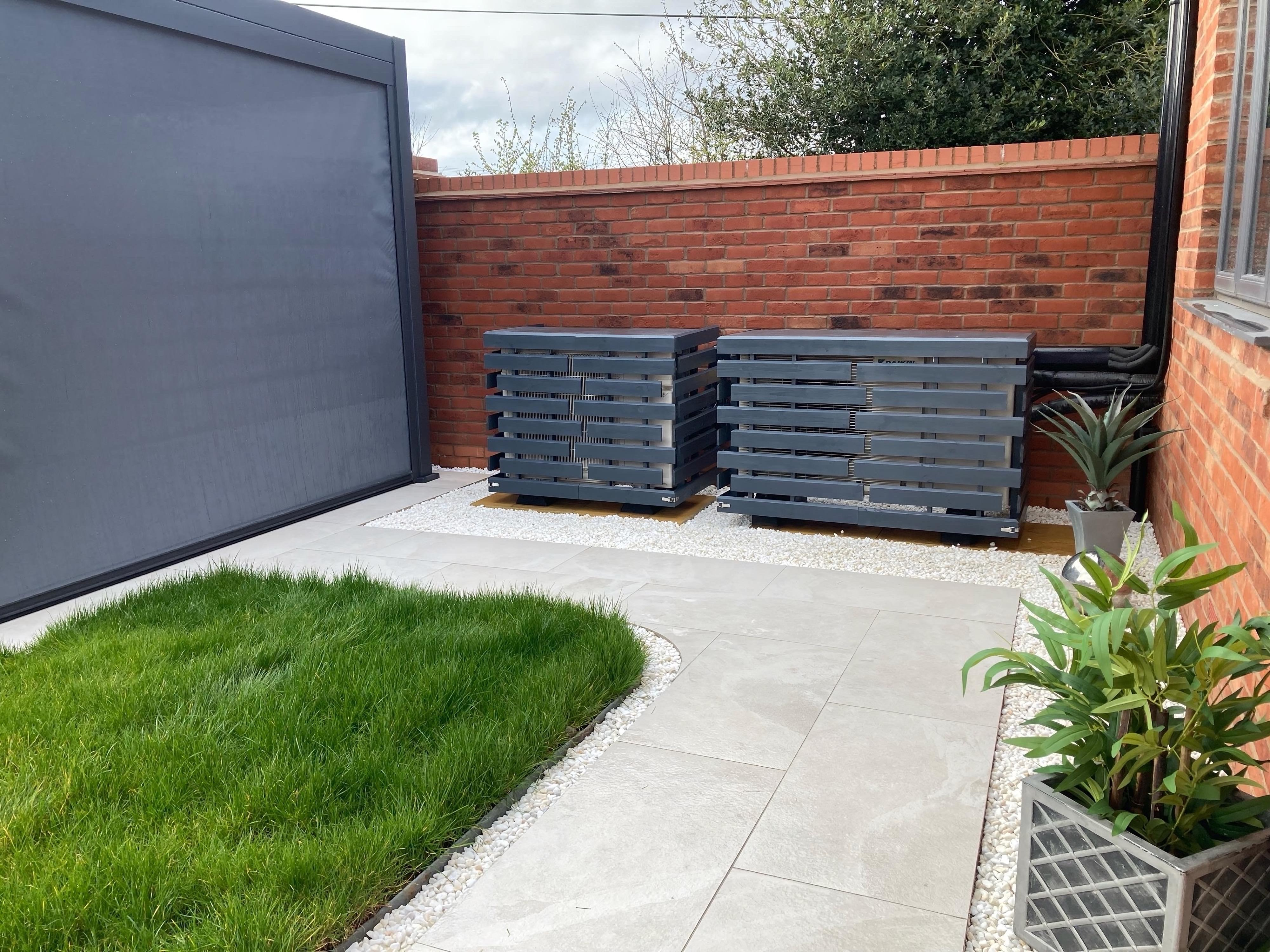Heat pump and AC cover in anthracite gray